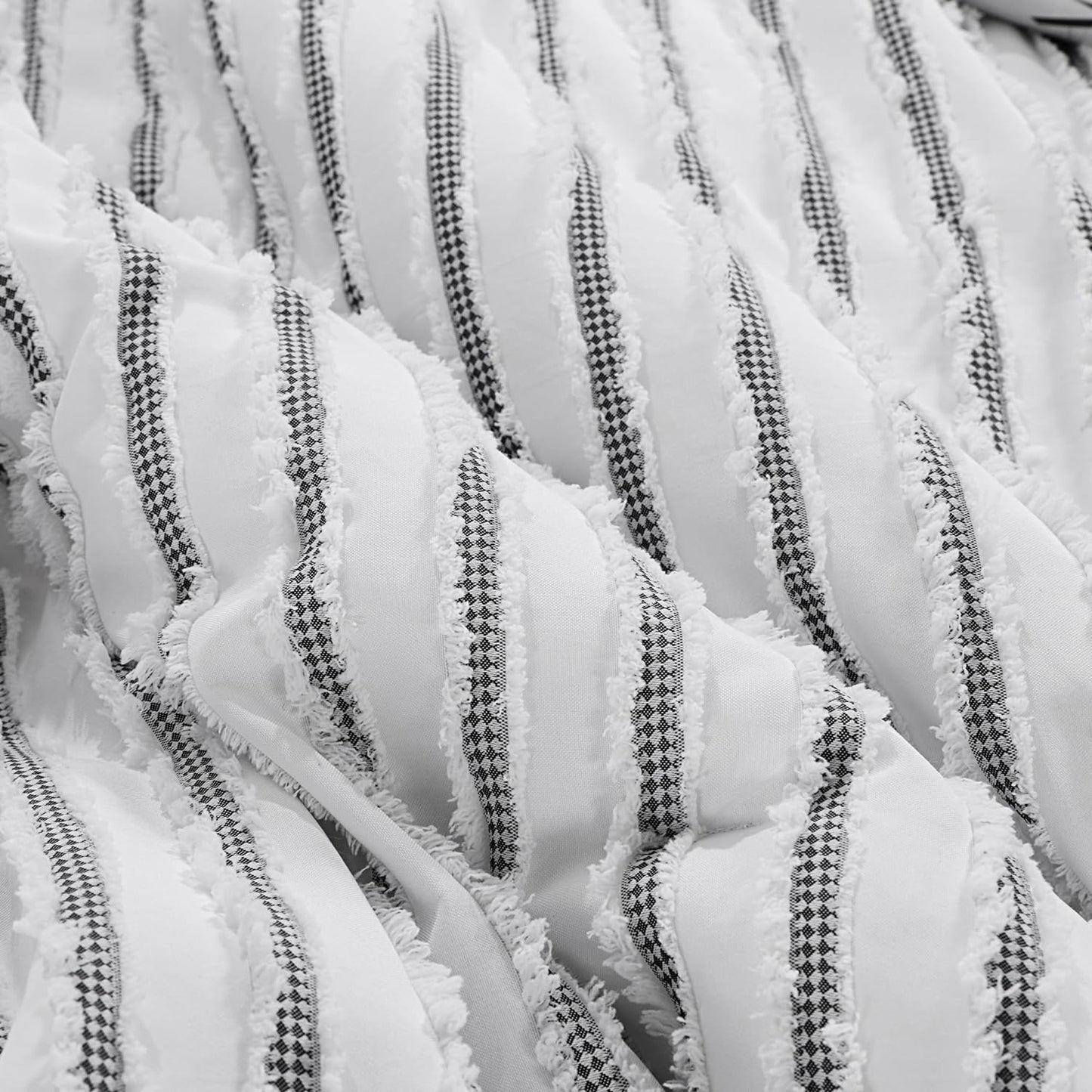 HOMBYS Oversized King Boho Comforter Set, Black White Tufted Jacquard Geometry Bedding Comforter for King Bed, Shabby Chic Bed Sets with 2 Matching