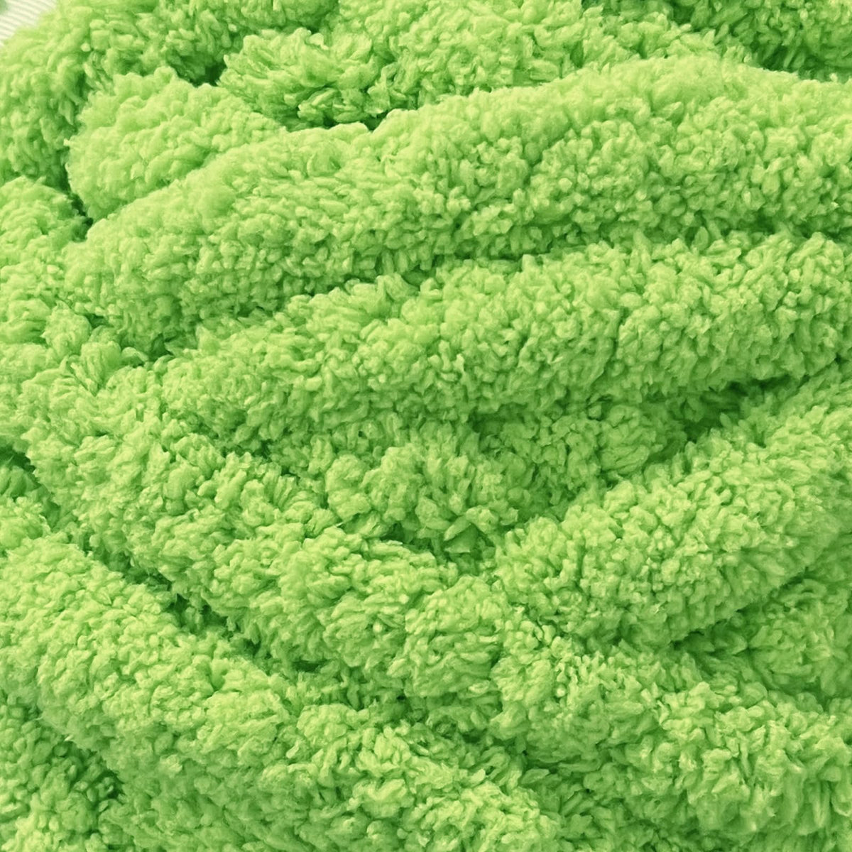 HOMBYS Grass Chunky Chenille Yarn, 8 Skeins, 27 yd / 8 oz Each