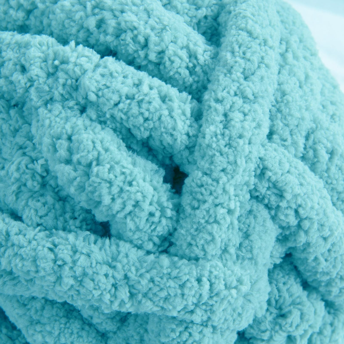 HOMBYS Lake Blue Chunky Chenille Yarn, 8 Skeins, 27 yd / 8 oz Each