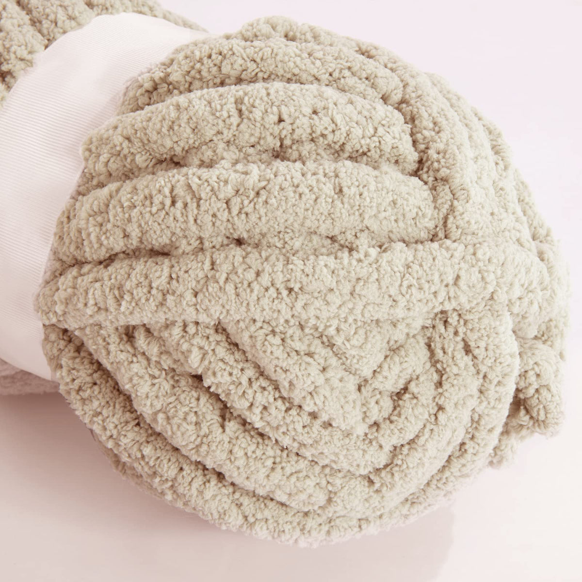 HOMBYS khaki Chunky Chenille Yarn, 8 Skeins, 27 yd / 8 oz Each