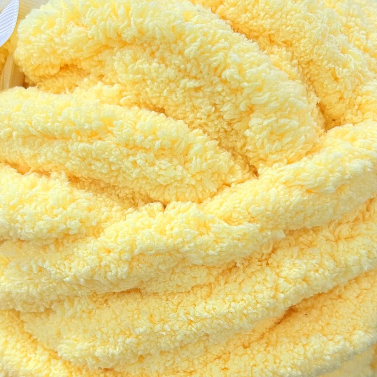 HOMBYS Buttercup Chunky Chenille Yarn, 8 Skeins, 27 yd / 8 oz Each