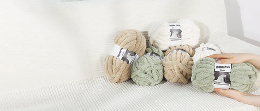 Made with HOMBYS: A Cozy Latte-Inspired Chunky Yarn Blanket