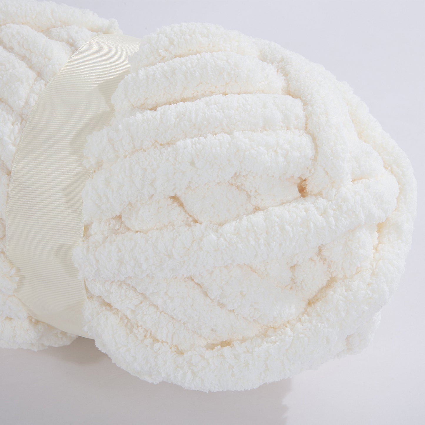 HOMBYS Chunky Chenille Yarn for Crocheting, Bulky Thick Fluffy Yarn for Knitting,Super Bulky Chunky Yarn for Hand Knitting Blanket, Soft Plush Yarn, 8 Jumbo Pack