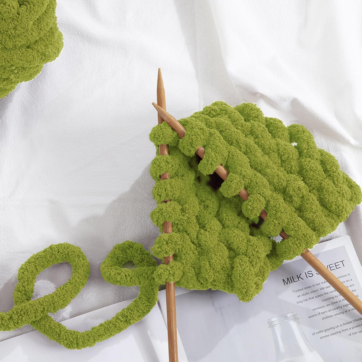 Hombys Olive Green chunky chenille yarn image 3