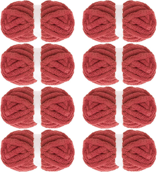 Hombys Red chunky chenille yarn image 1