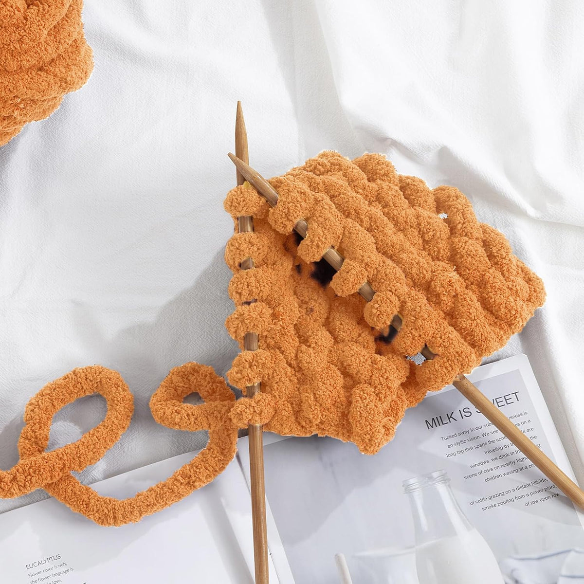 Hombys Orange chunky chenille yarn image 4
