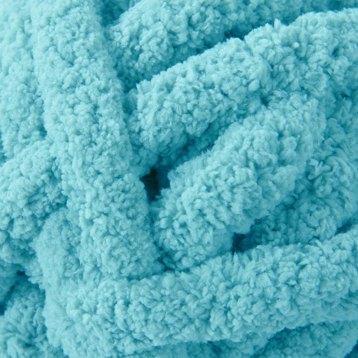 Hombys Lake Blue chunky chenille yarn image 6