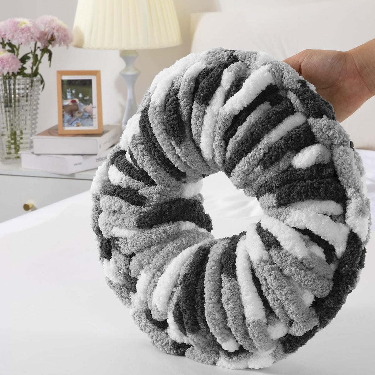Hombys B0CJYB3281 chunky chenille yarn - image 6