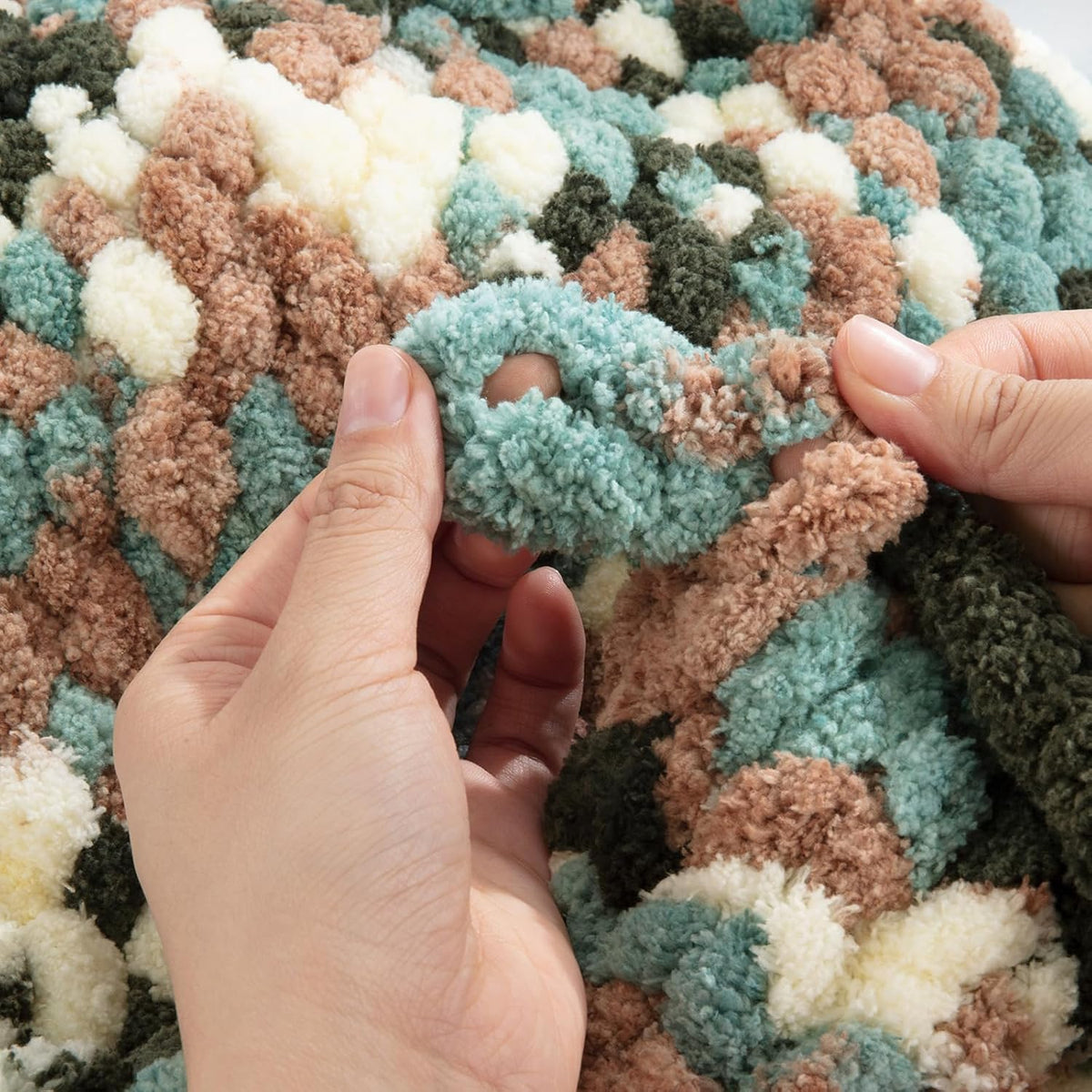 Hombys B0CPLWQC5W chunky chenille yarn - image 6