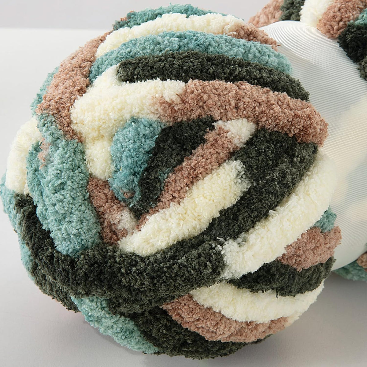 Hombys B0CPLWQC5W chunky chenille yarn - image 9