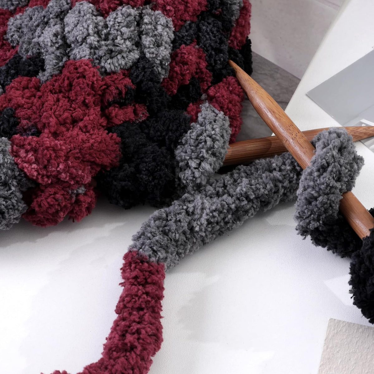 Hombys B0CVXGQ1XR chunky chenille yarn - image 5