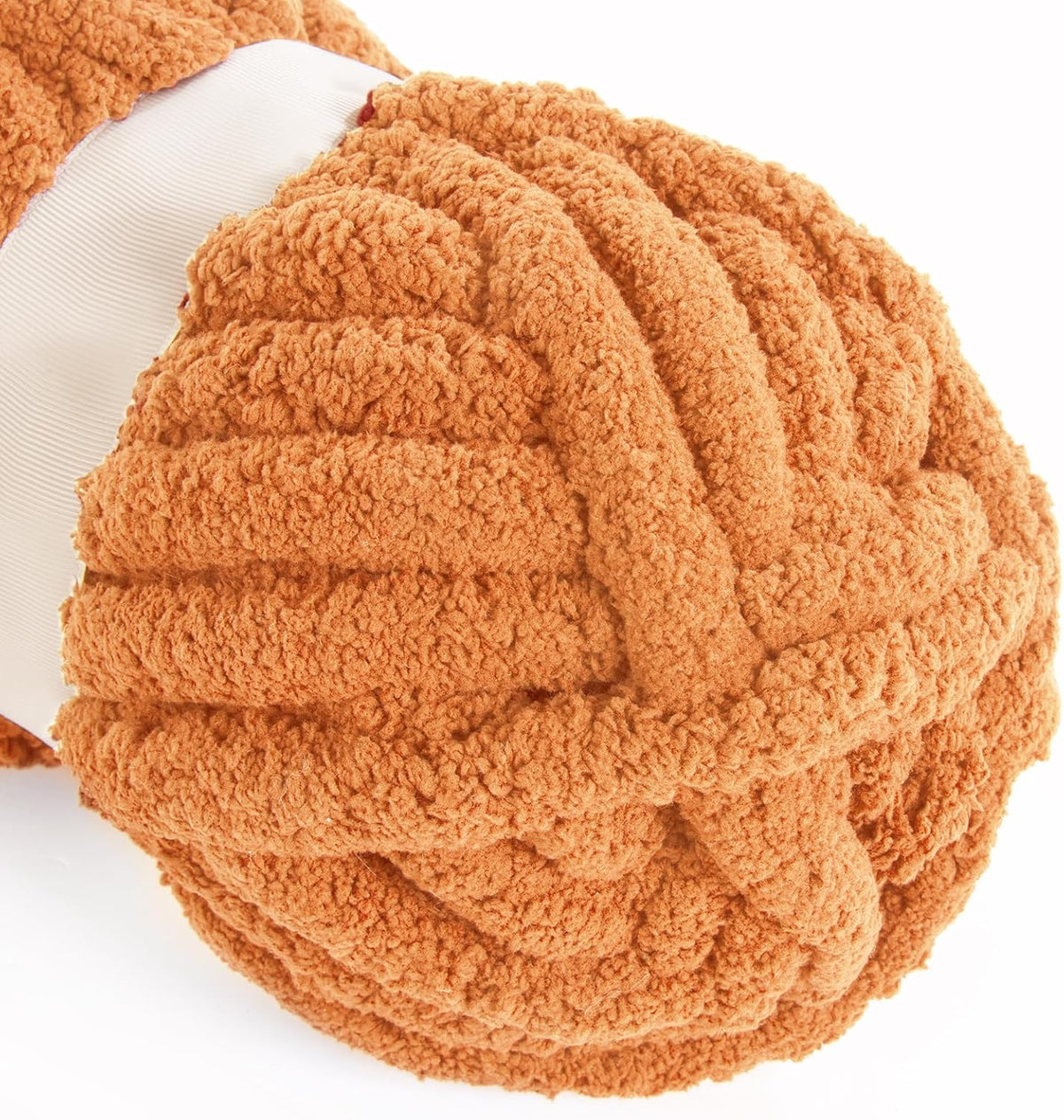 HOMBYS chunky chenille yarn detail and project image