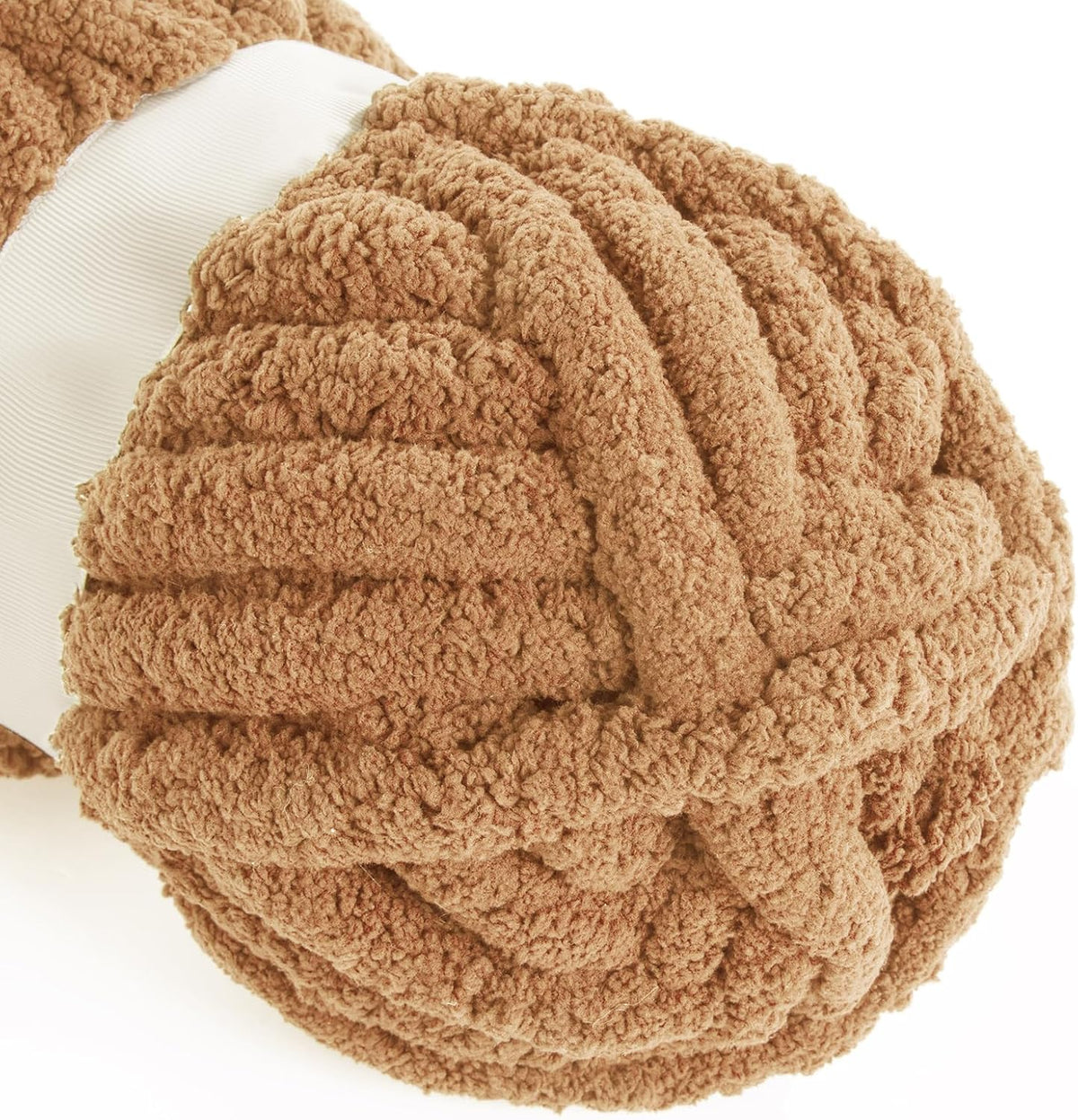 HOMBYS chunky chenille yarn detail and project image