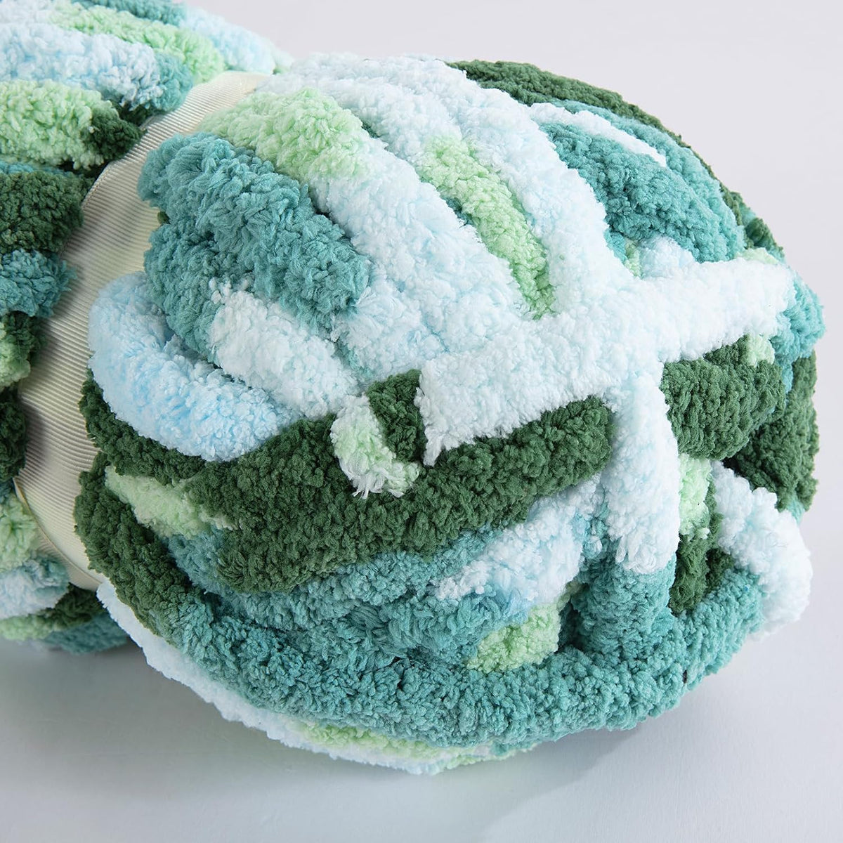HOMBYS mixed chunky chenille yarn product image