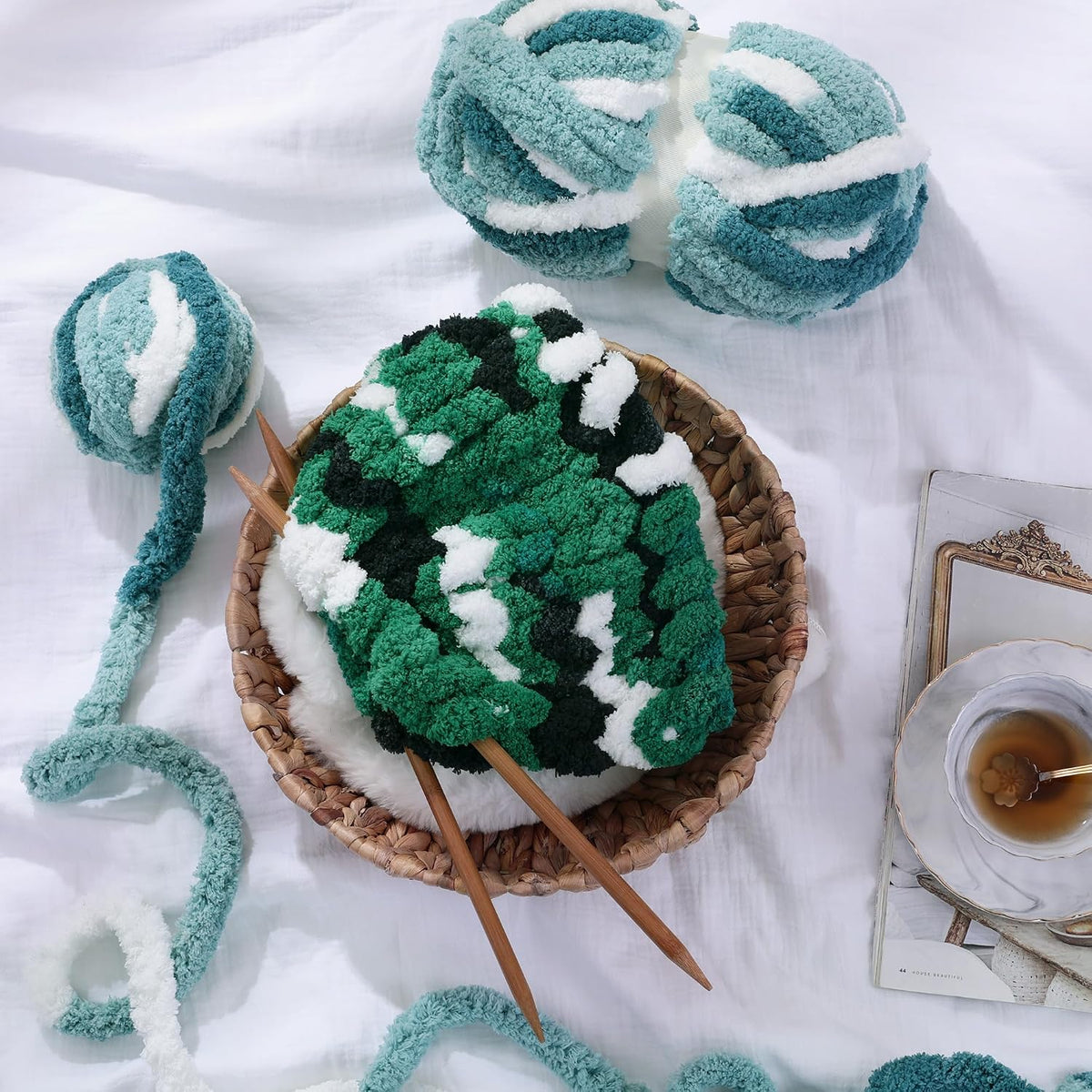 HOMBYS mixed chunky chenille yarn product image