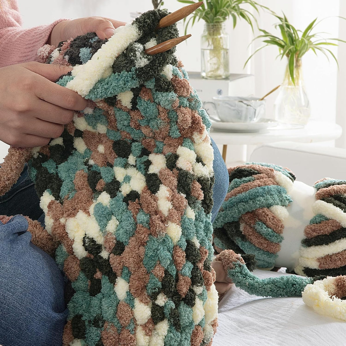 HOMBYS mixed chunky chenille yarn product image