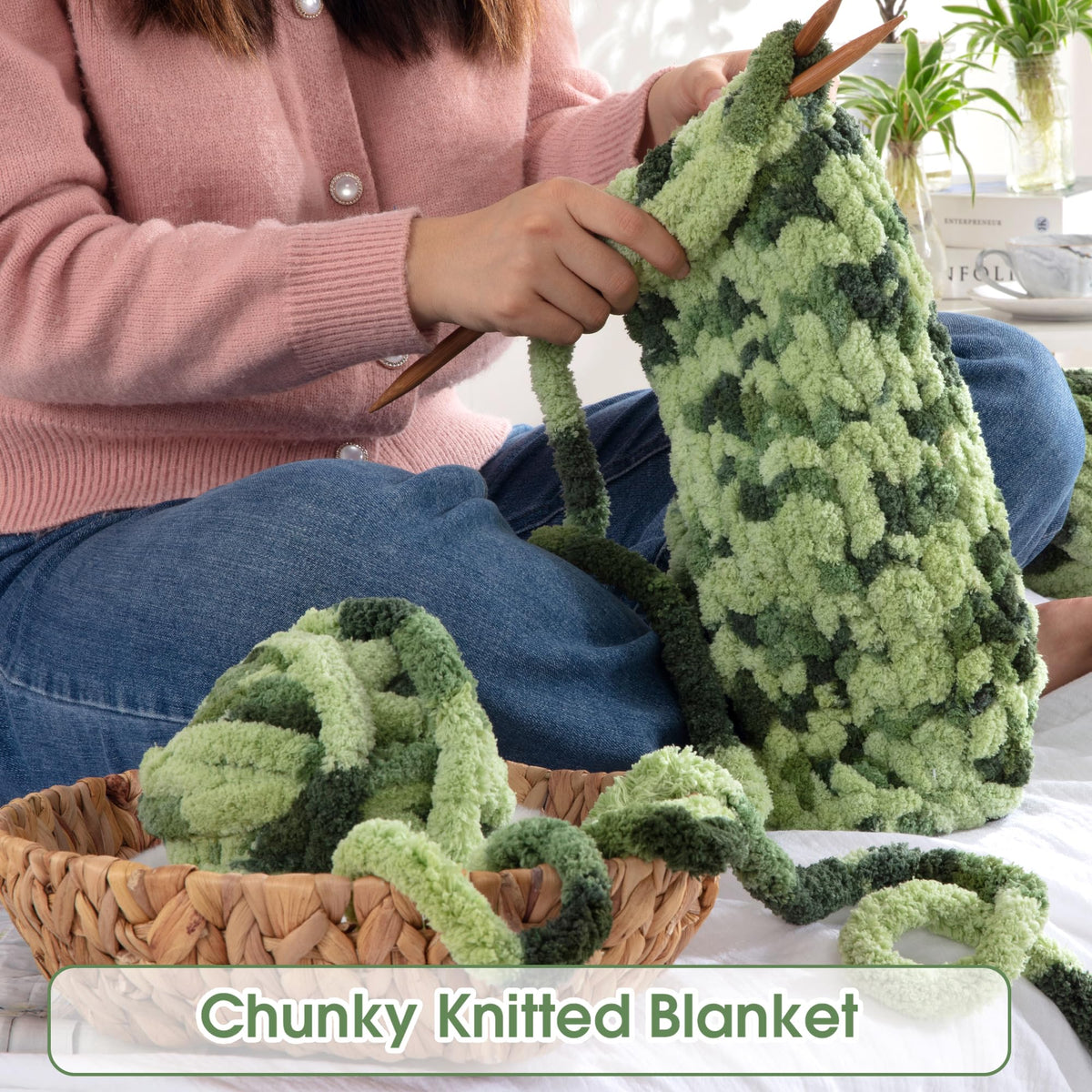 HOMBYS Dark Green,Sage Green Variegated Chunky Chenille Yarn, 8 Skeins, 26 yd / 7.5 oz Each