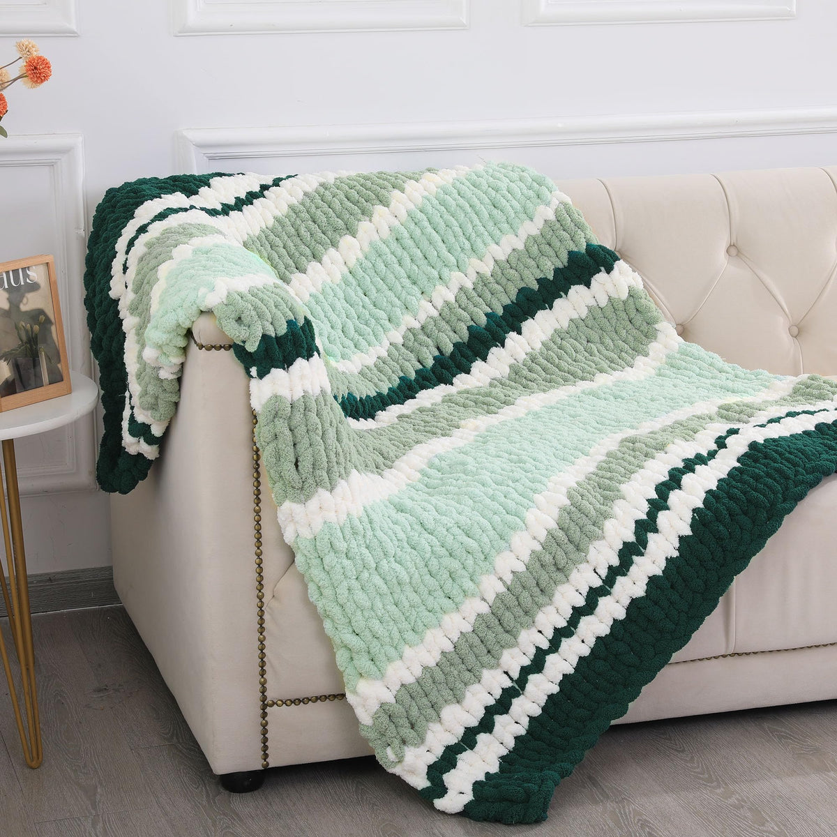 HOMBYS Green Gradient + White Chunky Chenille Yarn, 8 Skeins, 27 yd / 8 oz Each