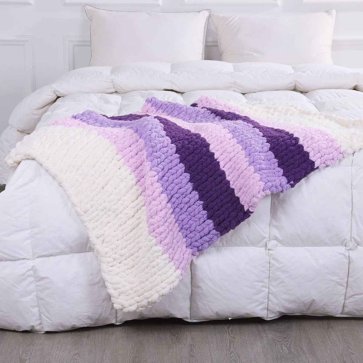 HOMBYS Purple Gradient + White Chunky Chenille Yarn, 8 Skeins, 27 yd / 8 oz Each