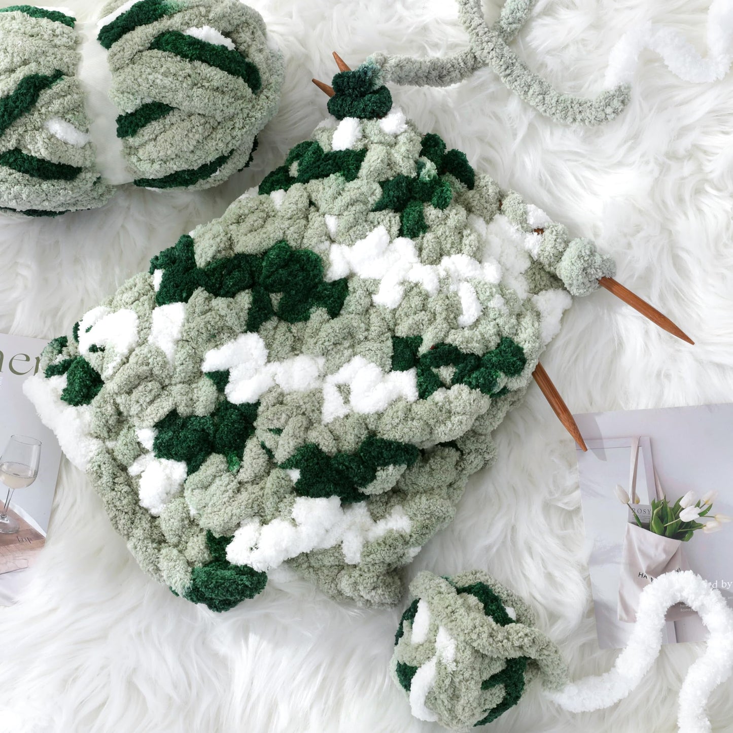 HOMBYS Green Multi,White Variegated Chunky Chenille Yarn, 8 Skeins, 26 yd / 7.5 oz Each