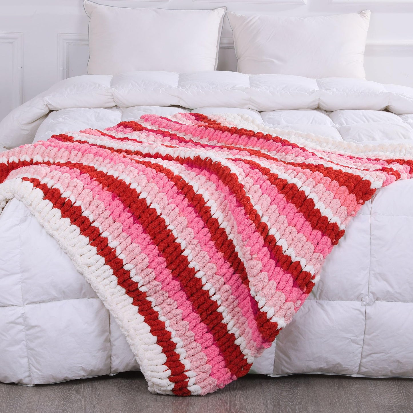 HOMBYS Red Gradient + White Chunky Chenille Yarn, 8 Skeins, 27 yd / 8 oz Each