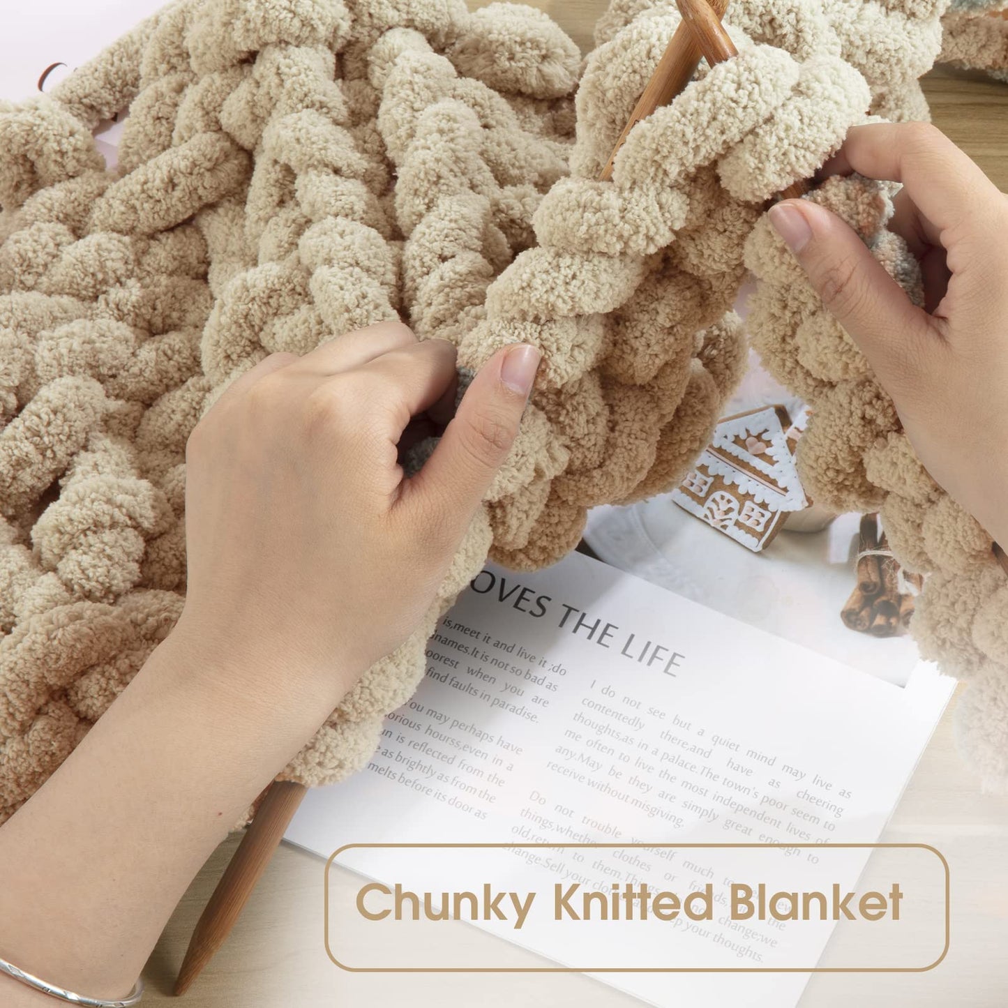 HOMBYS 4 White+4 Khaki Chunky Chenille Yarn, 8 Skeins, 27 yd / 8 oz Each