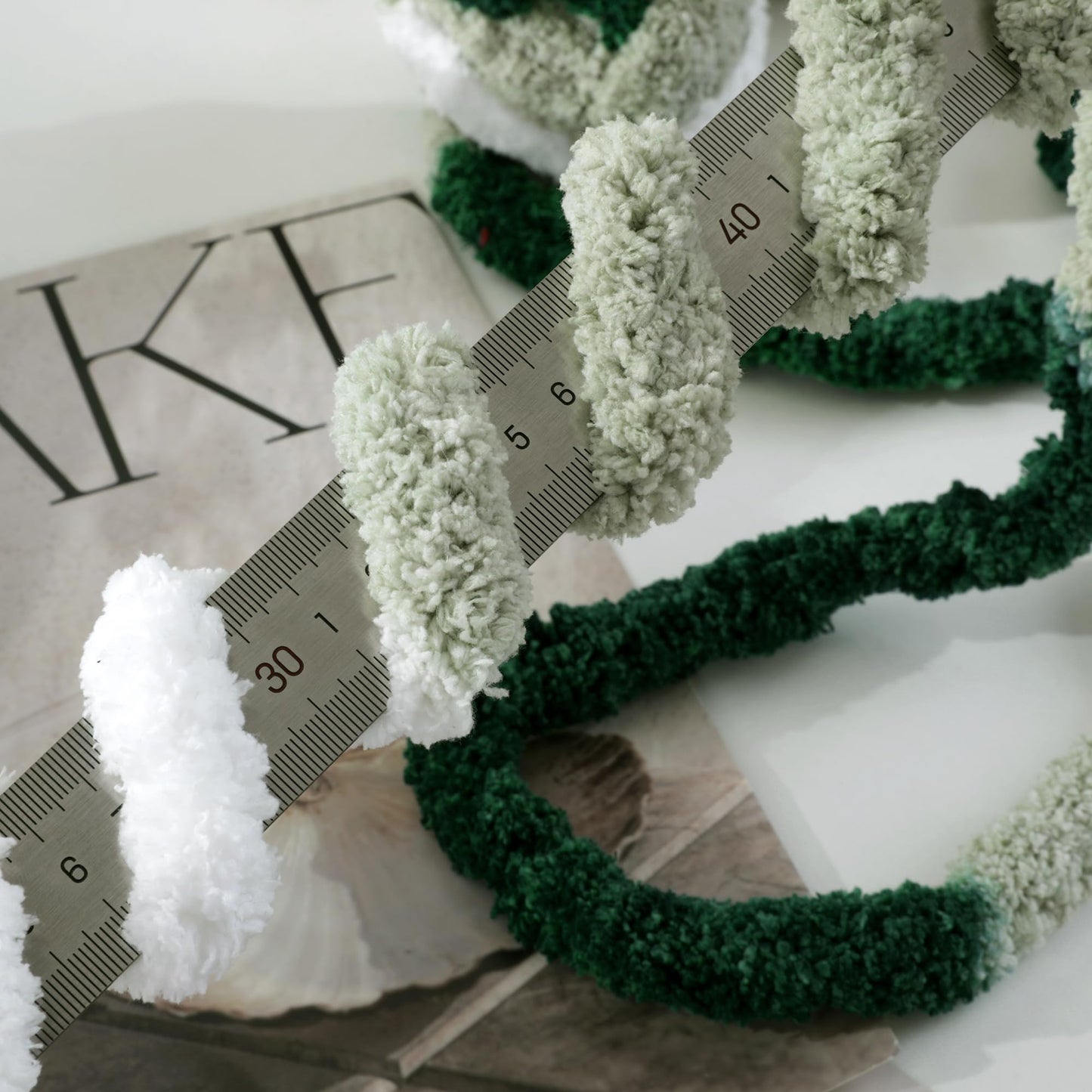 HOMBYS Green Multi,White Variegated Chunky Chenille Yarn, 8 Skeins, 26 yd / 7.5 oz Each