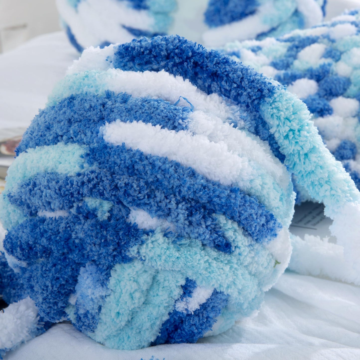 HOMBYS Blue,Sky Blue,White Variegated Chunky Chenille Yarn, 8 Skeins, 26 yd / 7.5 oz Each