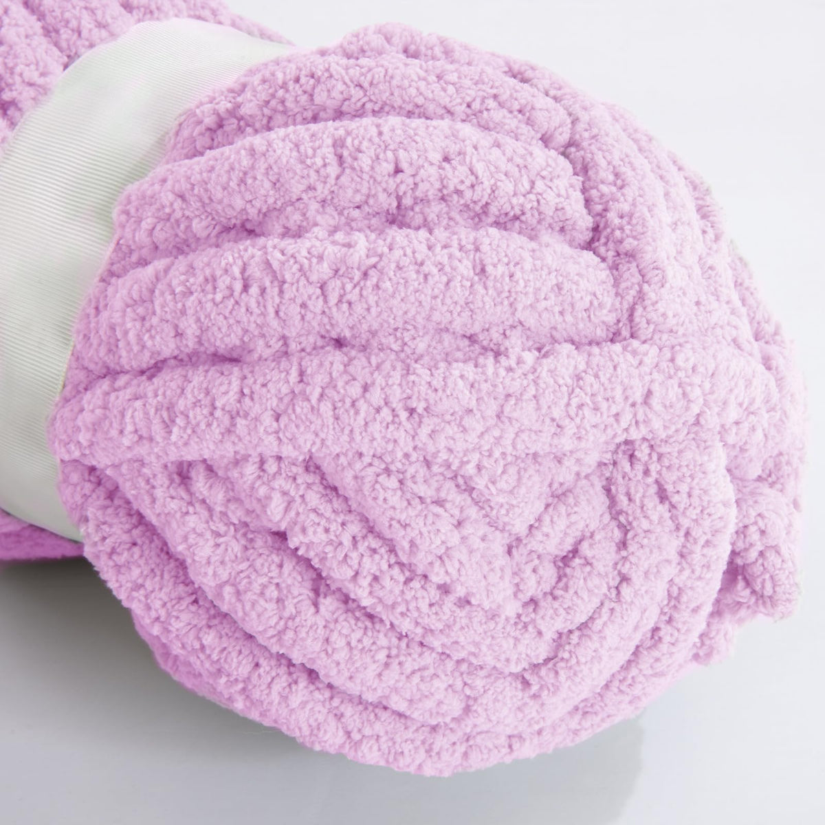 HOMBYS Light Purple Chunky Chenille Yarn, 8 Skeins, 27 yd / 8 oz Each