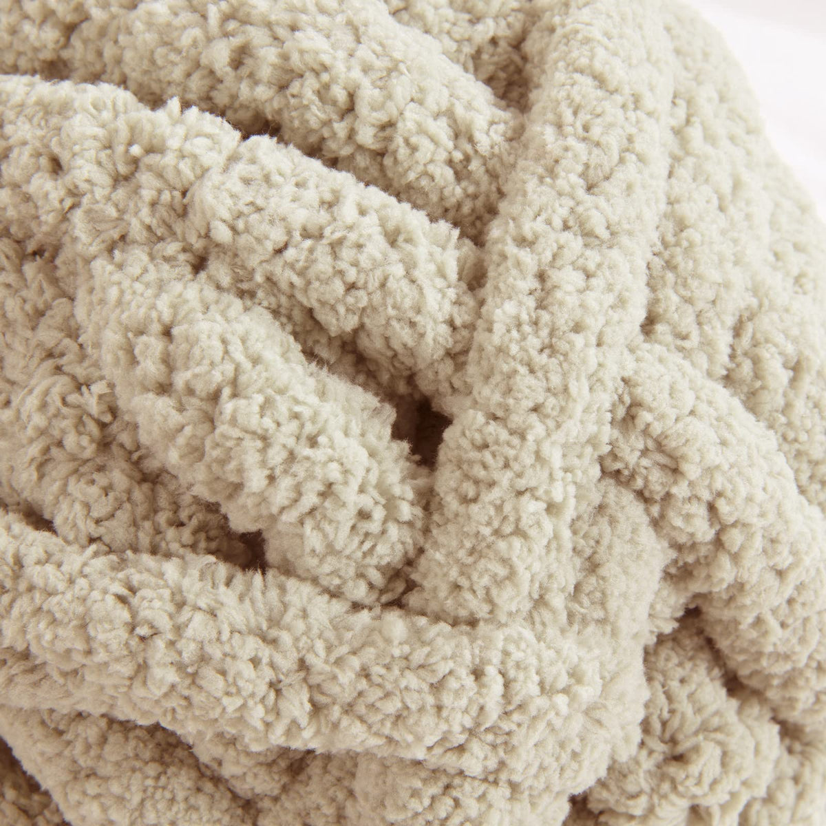 HOMBYS khaki Chunky Chenille Yarn, 8 Skeins, 27 yd / 8 oz Each