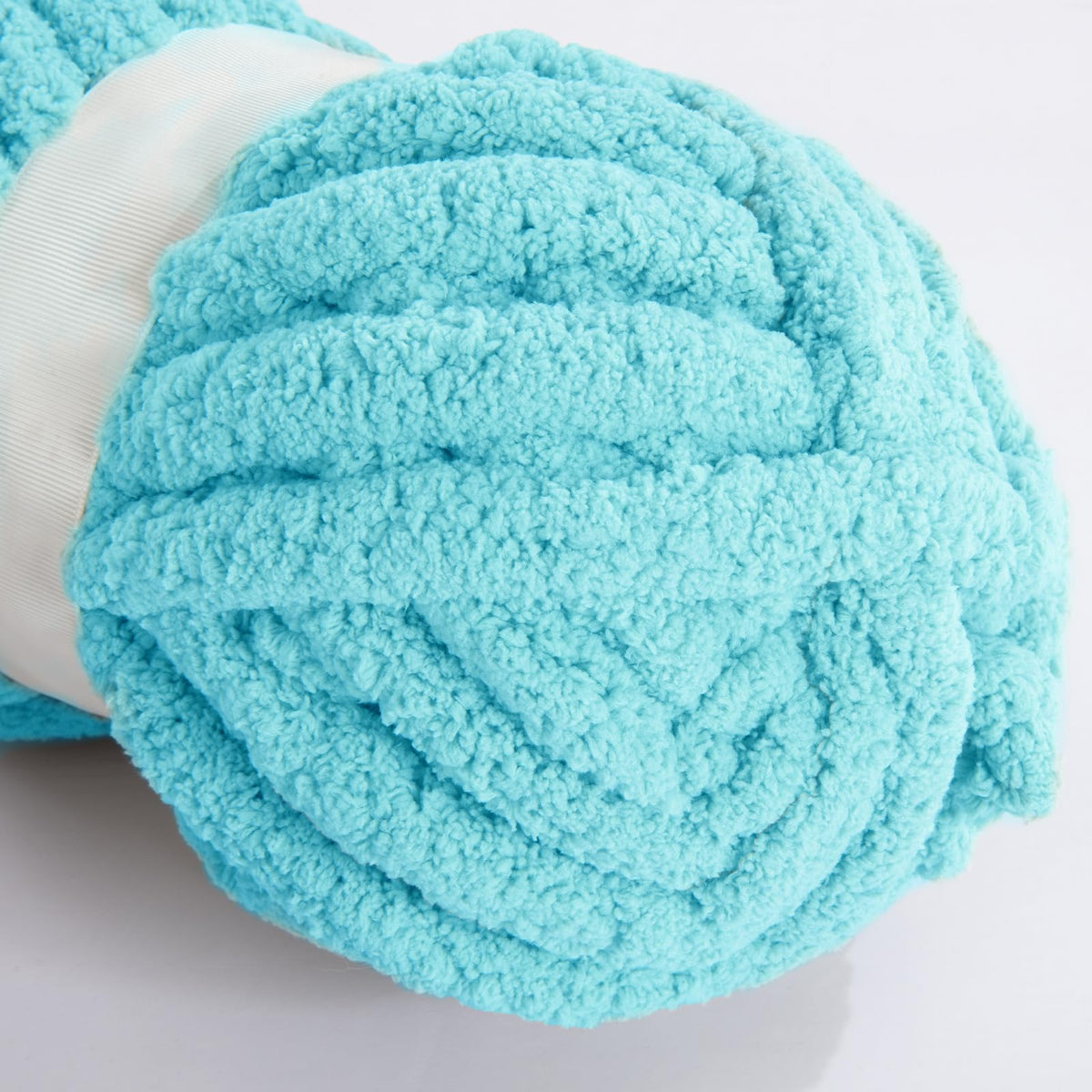 HOMBYS Lake Blue Chunky Chenille Yarn, 8 Skeins, 27 yd / 8 oz Each